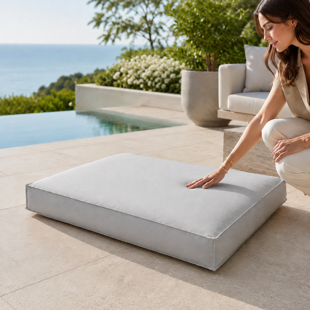 The Noosa Outdoor Orthopaedic Bed